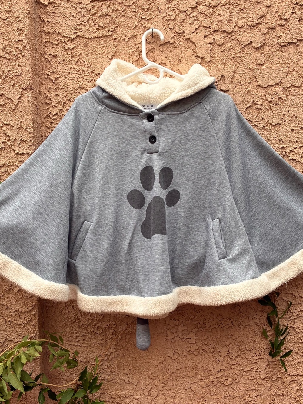 CAT CAPE WITH HOOD EARS AND TAIL, ONE SIZE